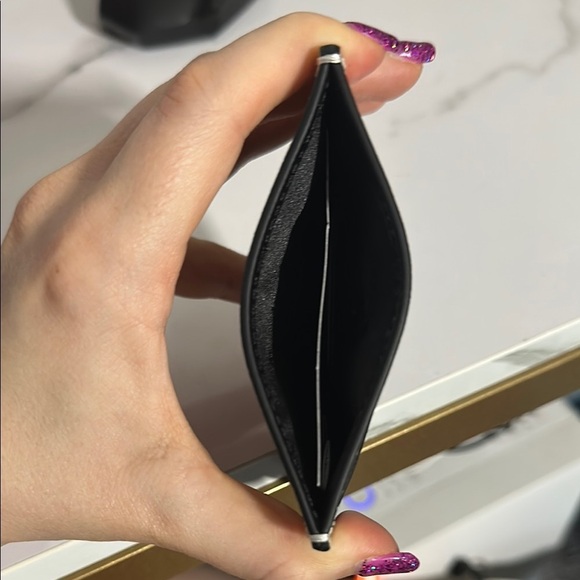 Kate Spade Two-Tone Card Holder in Gray and Cream - Picture 7 of 10